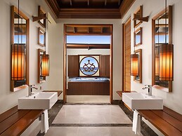 Villa Nautica Paradise Island Resort