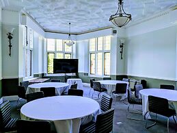 Broome Park Hotel