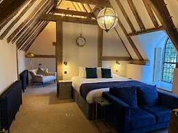 Broome Park Hotel