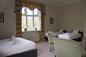 Broome Park Hotel