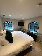 Broome Park Hotel