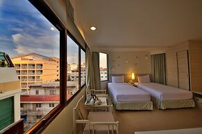 Sunshine Hotel And Residences