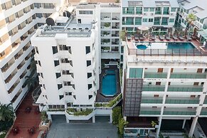 Sunshine Hotel And Residences