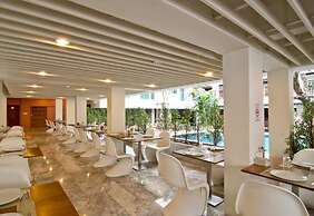 Sunshine Hotel And Residences