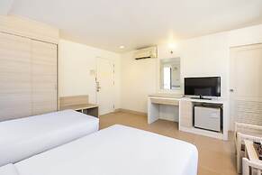 Sunshine Hotel And Residences