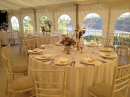 The Cliffemount Hotel