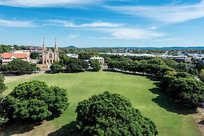 Oaks Ipswich Aspire Suites