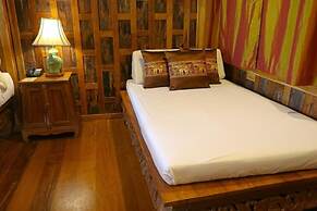 Santhiya Koh Chang Resort