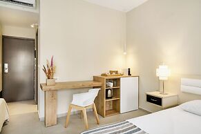 Axos Hotel