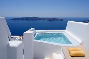 Abyssanto Suites & Spa