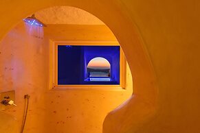 Abyssanto Suites & Spa