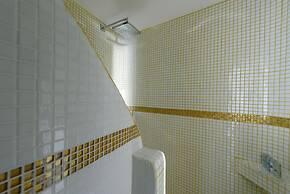 Abyssanto Suites & Spa