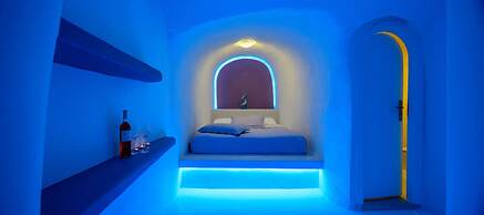 Abyssanto Suites & Spa