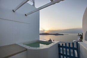 Abyssanto Suites & Spa