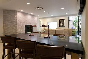 Holiday Inn Express & Suites Lexington NW-The Vineyard by IHG