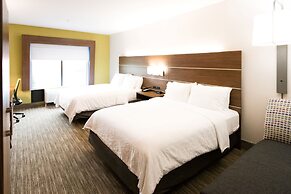 Holiday Inn Express & Suites Lexington NW-The Vineyard by IHG