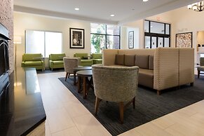 Holiday Inn Express & Suites Lexington NW-The Vineyard by IHG