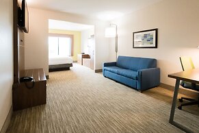 Holiday Inn Express & Suites Lexington NW-The Vineyard by IHG