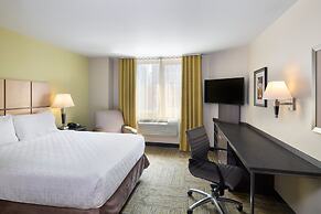 Candlewood Suites New York City-Times Square, an IHG Hotel