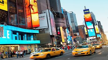 Candlewood Suites New York City-Times Square by IHG