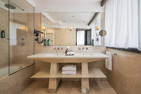 Crowne Plaza Milan City by IHG