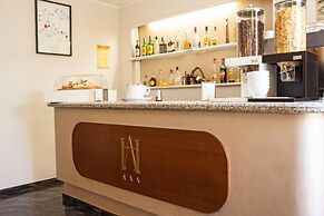 Hotel Adriano