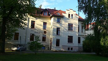 Hotel Am Kurpark Bad Salzelmen