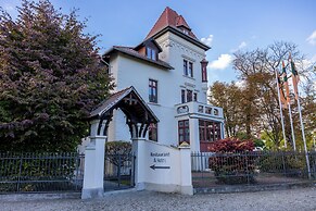 Hotel Am Kurpark Bad Salzelmen