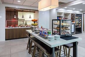 Hilton Garden Inn Winston-Salem/Hanes Mall