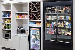 Hilton Garden Inn Winston-Salem/Hanes Mall