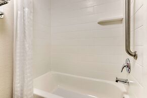 Best Western Plus University Inn & Suites