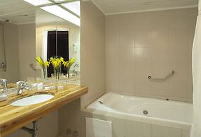 Blanca Patagonia Boutique Inn and Cabins