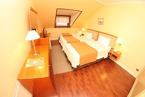 Nobile Suites Vicente Costanera