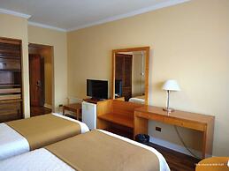 Nobile Suites Vicente Costanera