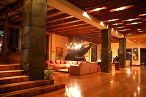 Nobile Suites Vicente Costanera