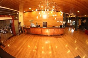 Nobile Suites Vicente Costanera