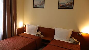 Palitra Family Hotel