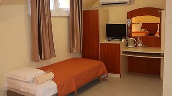 Palitra Family Hotel