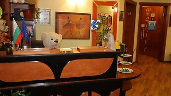 Palitra Family Hotel