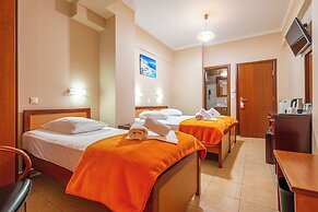 Faros 1 Hotel