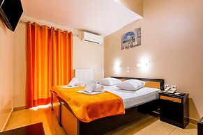 Faros 1 Hotel
