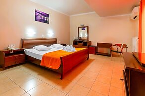 Faros 1 Hotel