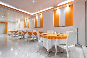 Faros 1 Hotel