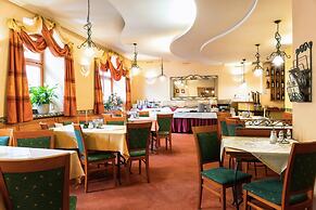 Hotel Palace