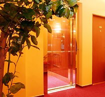 Hotel Palace