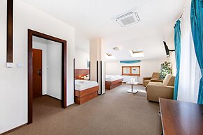 Hotel Palace