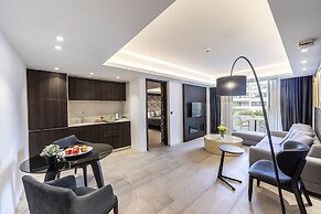 Almond Business Hotel