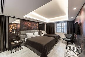Almond Business Hotel