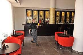 Capital Coast Resort & Spa