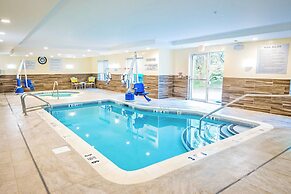 Fairfield Inn by Marriott Medford Long Island